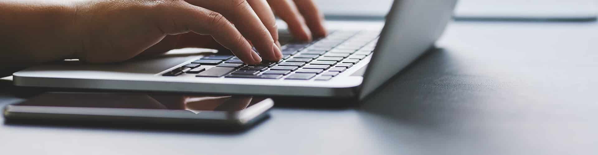 Nova Escort - Kontakt